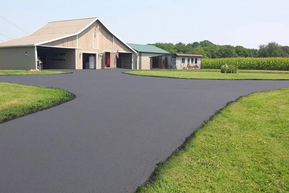seal-coating-in-south-texas.webp